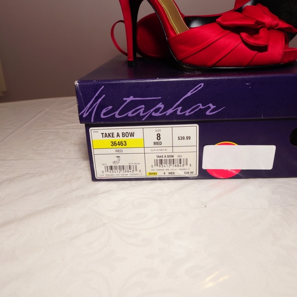 Satin Open Toe Heels - Picture 4 of 7